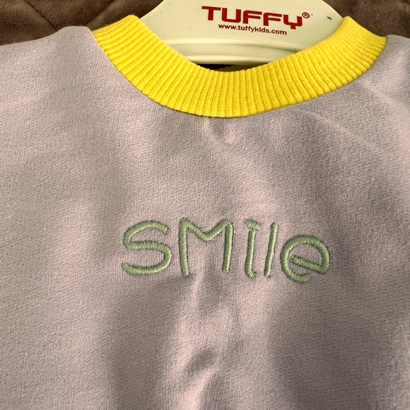 Unleash Your Playful Side with Our Flower Power 2 Pcs Trucksuit Set! - Picture 6 of 6